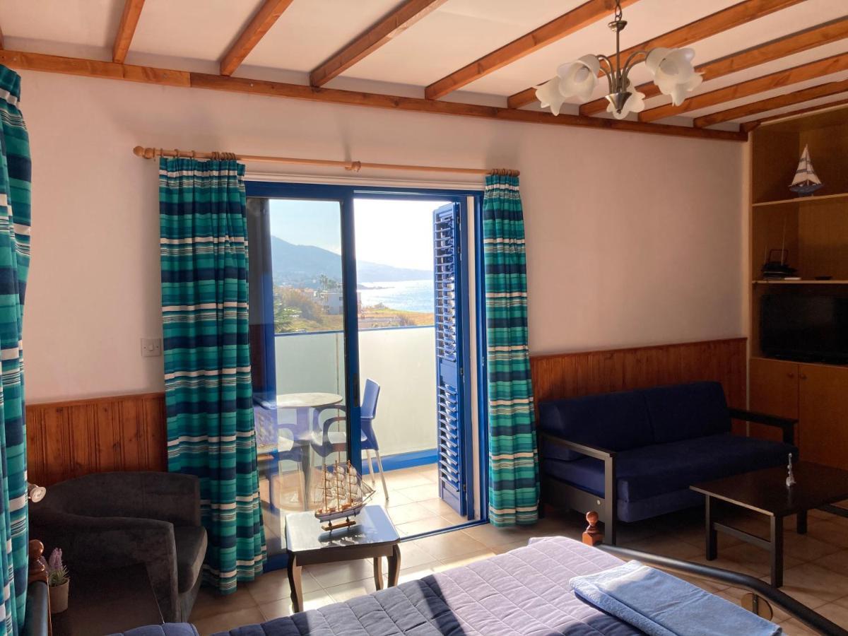 Kanalli Apartments Помос Екстер'єр фото