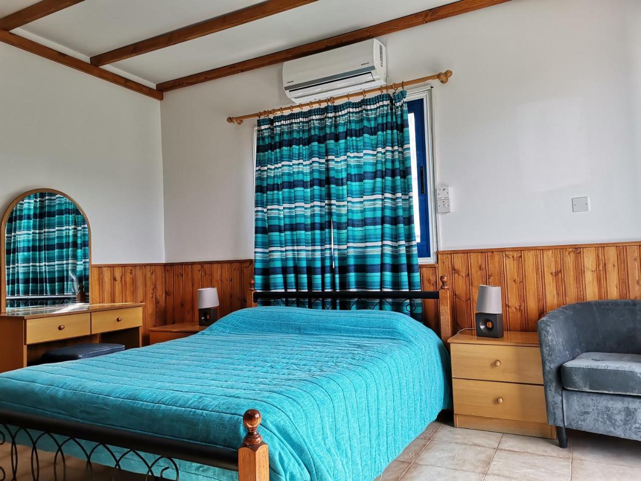 Kanalli Apartments Помос Екстер'єр фото